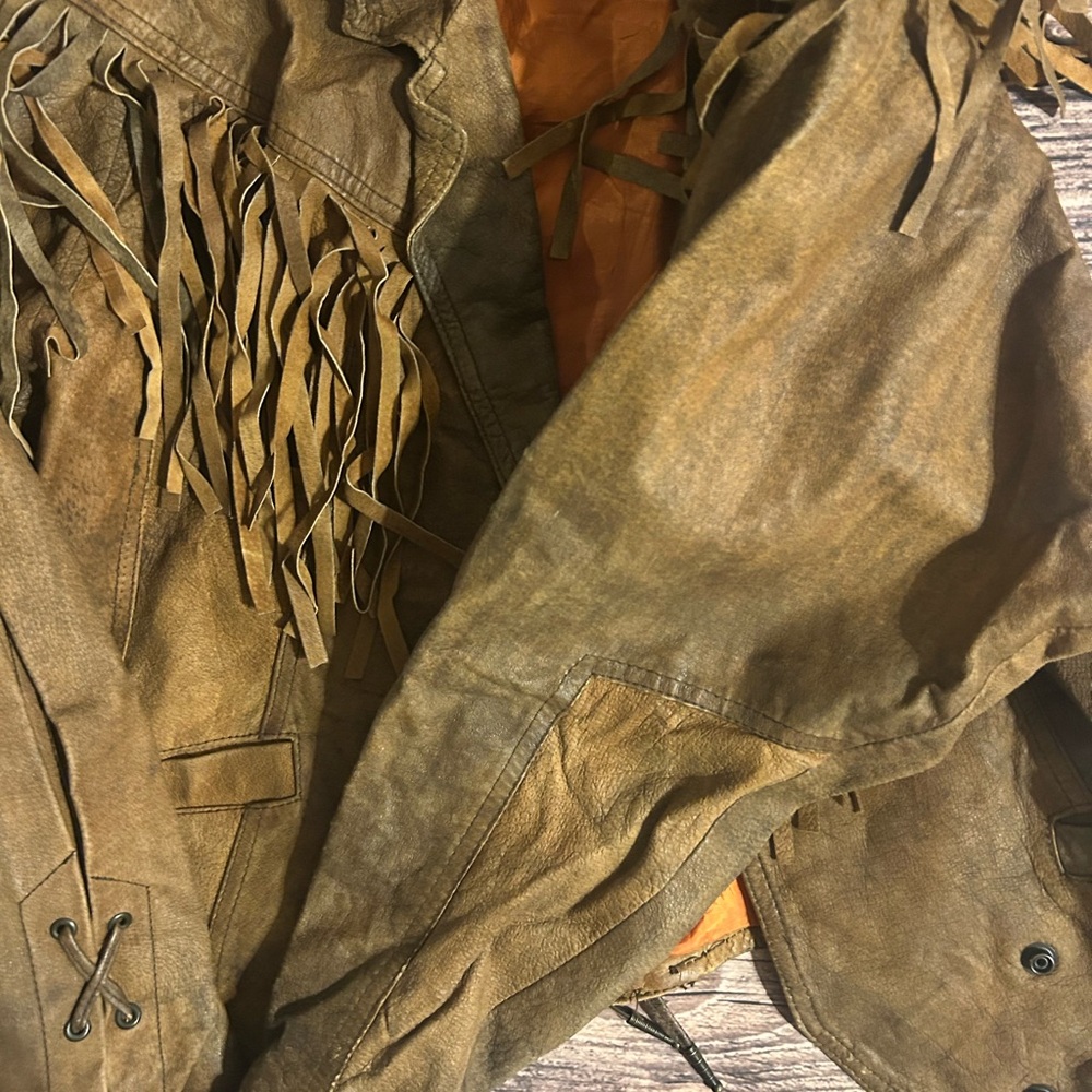 Brown Fringe Leather Jacket - Picture 4 of 10